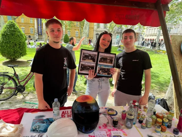 Počela manifestacija „Dojdi osmaš, Zagreb te zove!”
